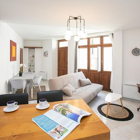 Appartement T2 hyper centre à Périgueux 1 chambre Lou Chabrol Extérieur photo